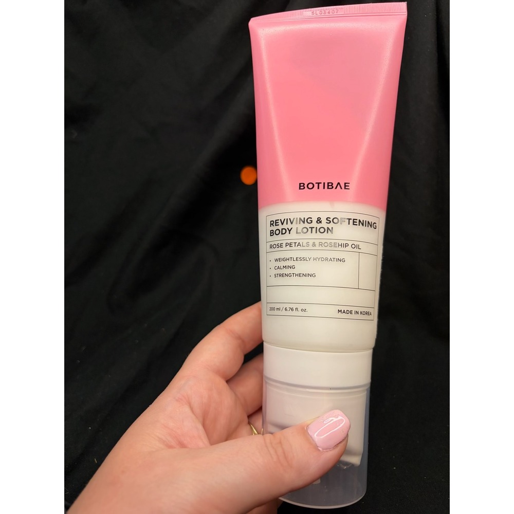Botibae Reviving & Softening Body Lotion - Pink/White